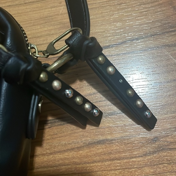 Frye and Co. Charlotte Crossbody Bag - Picture 4 of 8